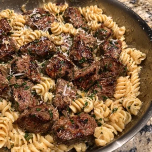 Garlic Butter Steak Bites & Creamy Alfredo Pasta